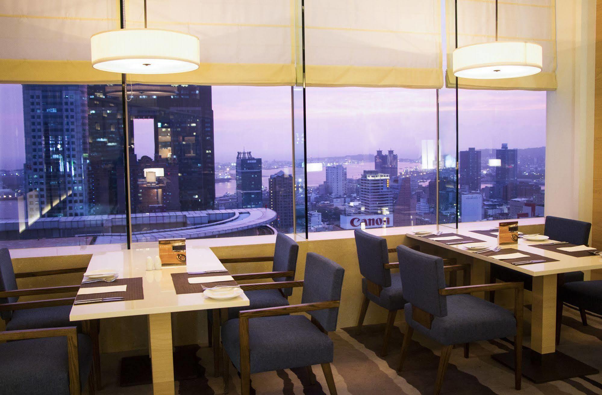 Hotel Cozzi Zhongshan Kaohsiung Eksteriør billede