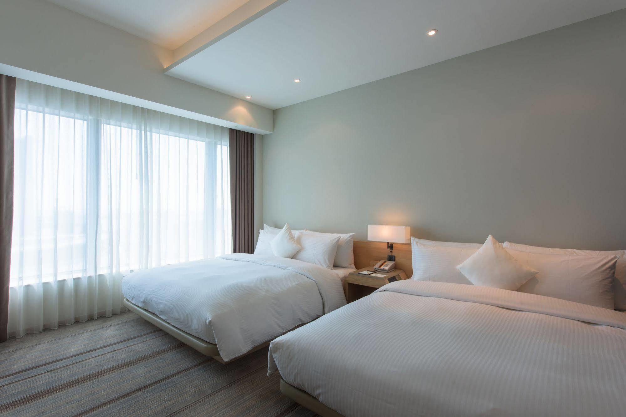 Hotel Cozzi Zhongshan Kaohsiung Eksteriør billede