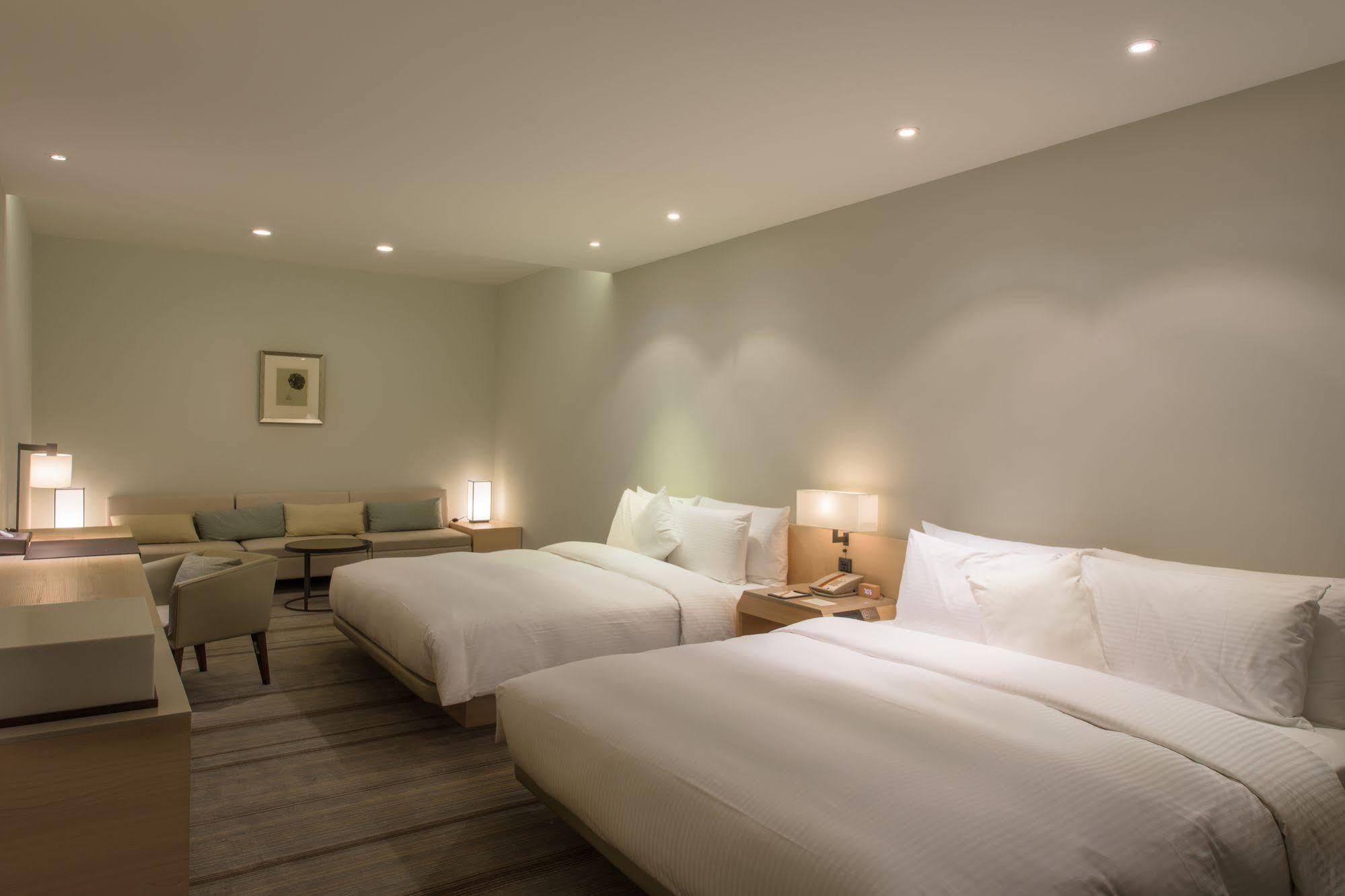 Hotel Cozzi Zhongshan Kaohsiung Eksteriør billede